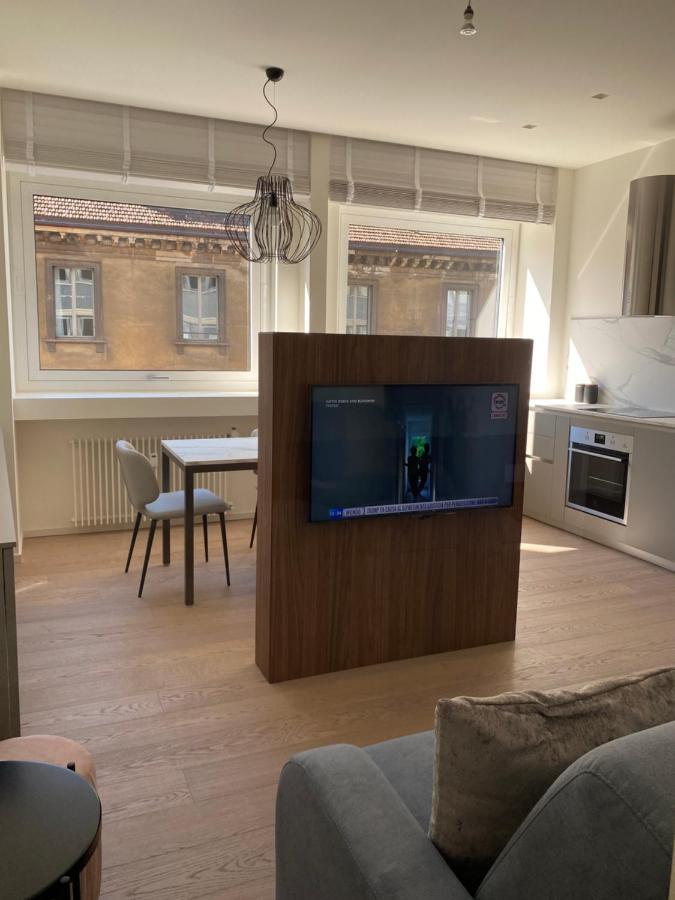 Torino 64 - Duomo City Center Luxury Apartment Perfect X2! Milan Exterior photo