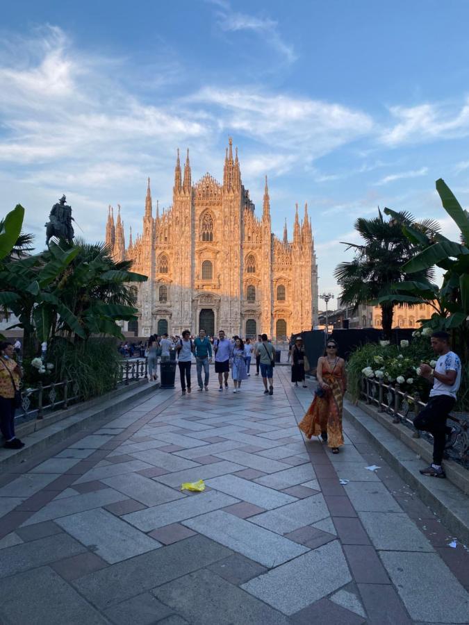 Torino 64 - Duomo City Center Luxury Apartment Perfect X2! Milan Exterior photo
